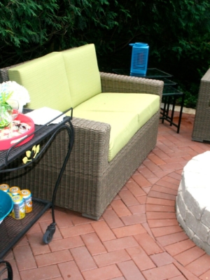 outdoor summer entertaining