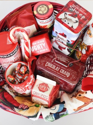 gift giving baskets for the holidays