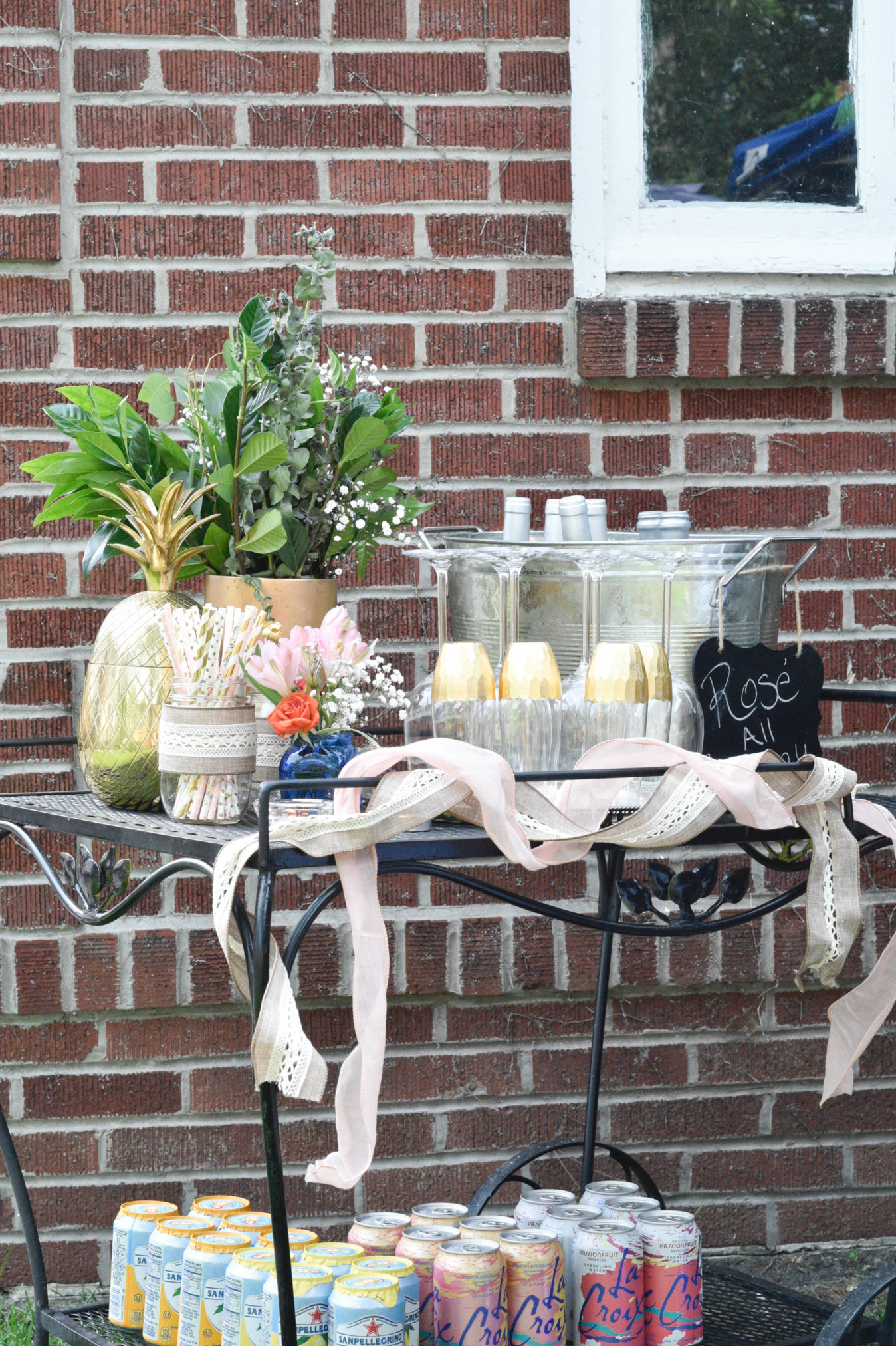 Hosting a ladies brunch or a vintage inspired party, here are tips on how to style a vintage inspired tablescape, see more at www.homewithkeki.com #vintage #tablescape #summerparties