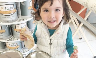 How to be a mom and start your own business at the same time, I reveal my schedule and how it all began on the blog #momboss #interiordesginblogger #momprenuer more at www.homewithkeki.com