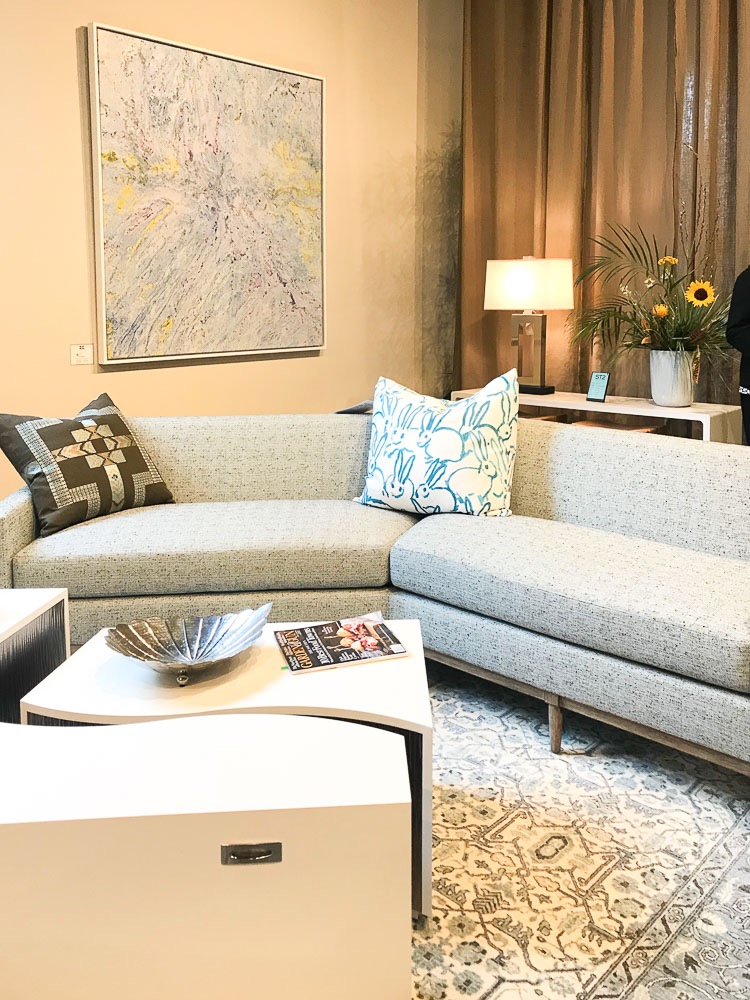 Interior design trends Fall 2017 from the Design Bloggers tour at High Point Market, to read all about the styles and trends, head over to www.homewithkeki.com #designtrends #HPMKT #interiordesign