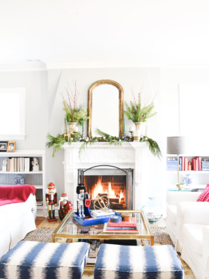 it is all about the Bloggers Holiday Home Tour and here are over 15 amazing decor bloggers sharing their holiday home tour for 2017, visit www.homewithkeki.com for more #holidaytour #holidaydecor #bloggertours