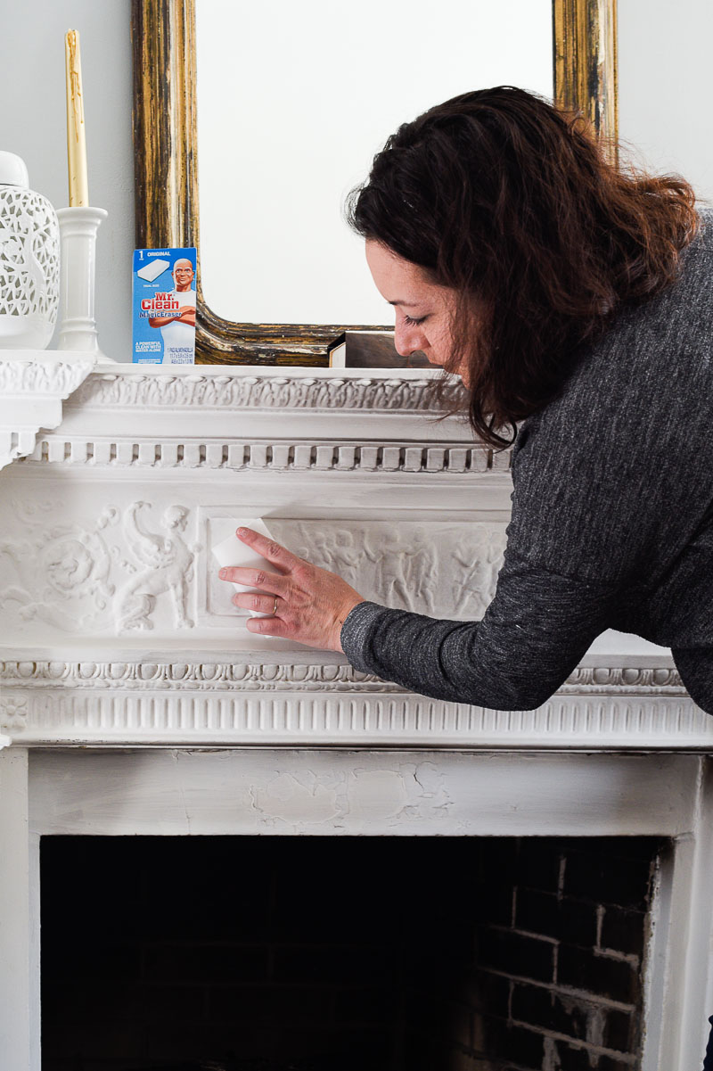 Sharing my top spring cleaning tips to really give your home a deep clean and have not only a fresh home after those long winters, but a healthy home for your family, for more visit www.homewithkeki.com #springcleaningtips #ad #springcleaning #walgreens