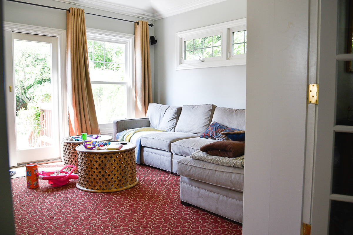 living room grey sectional grey walls #livingroom 