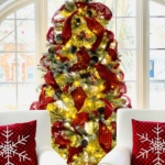 How To Decorate A Christmas Tree On A Budget