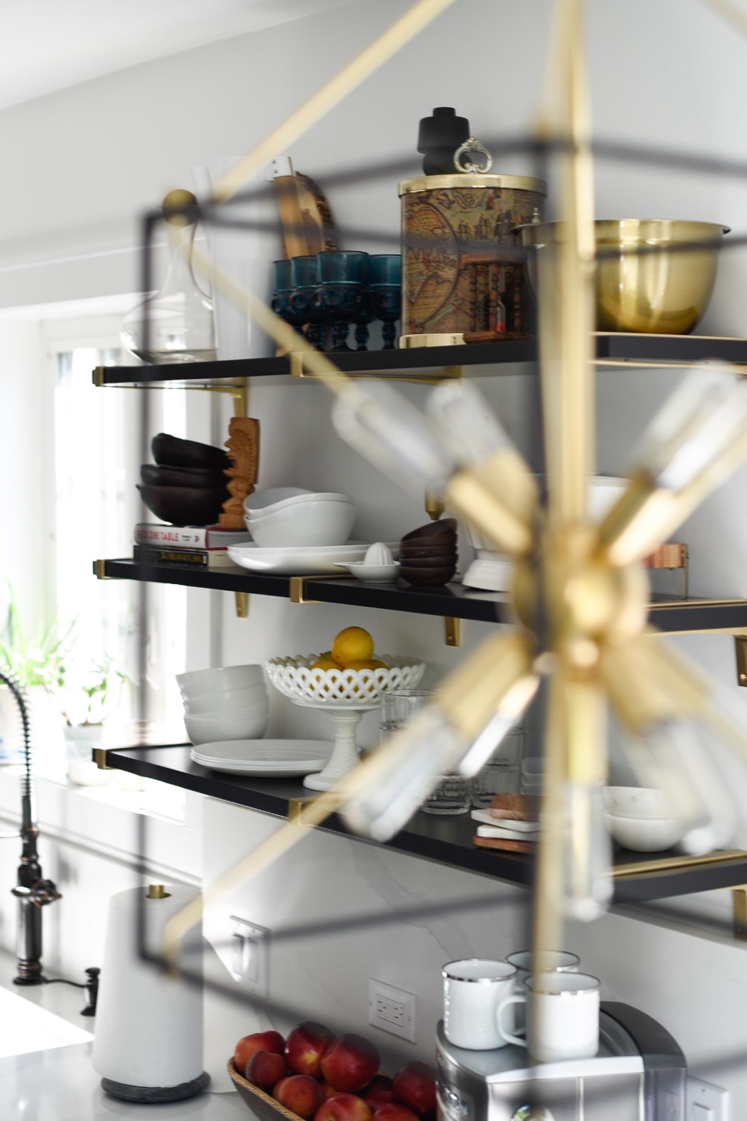 Kitchen Banquette Lighting