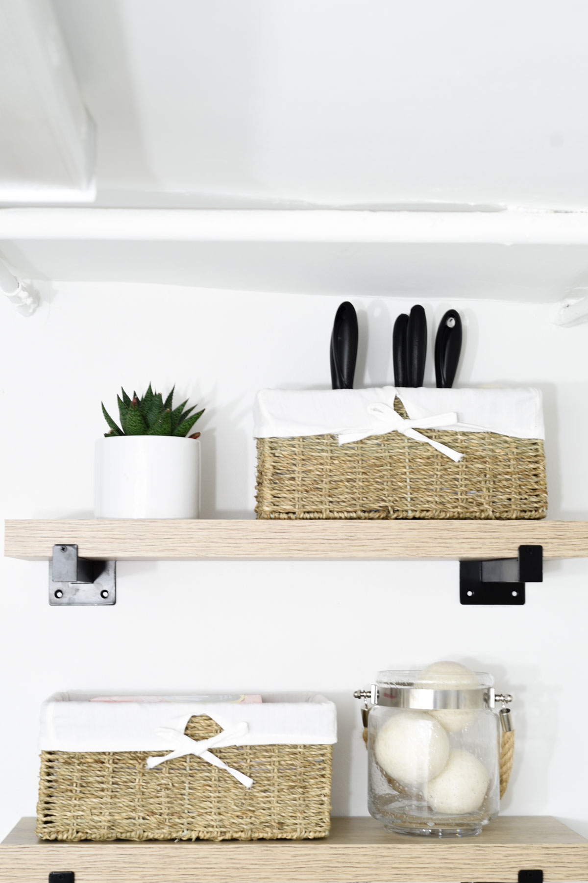 tiled wall laundry room #laundryroom