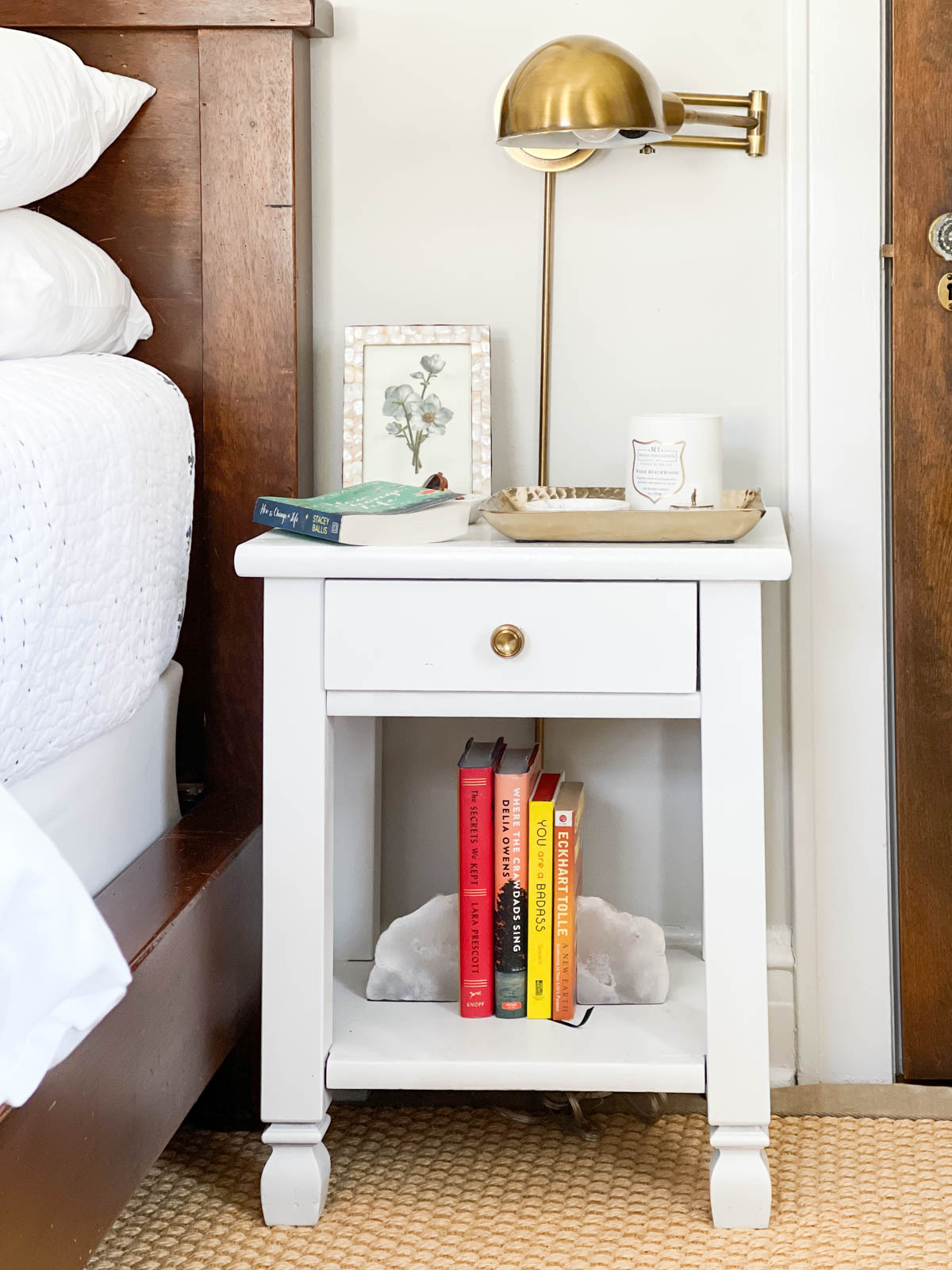 How To Style A Nightstand
