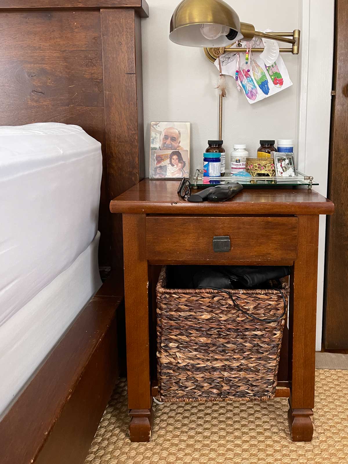 How To Style A Nightstand